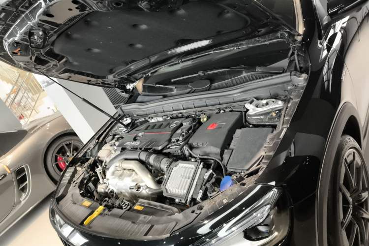 Used Mercedes-Benz GLB AMG 2024 AMG GLB 35 4MATIC Engine Bay