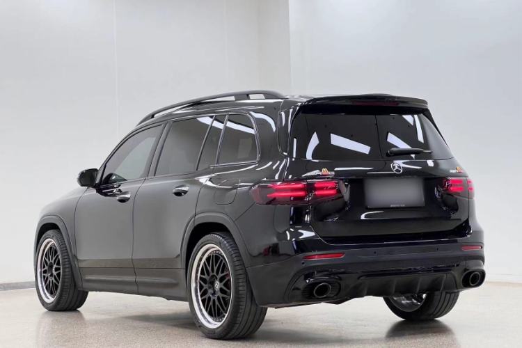 Used Mercedes-Benz GLB AMG 2024 AMG GLB 35 4MATIC Exterior 2