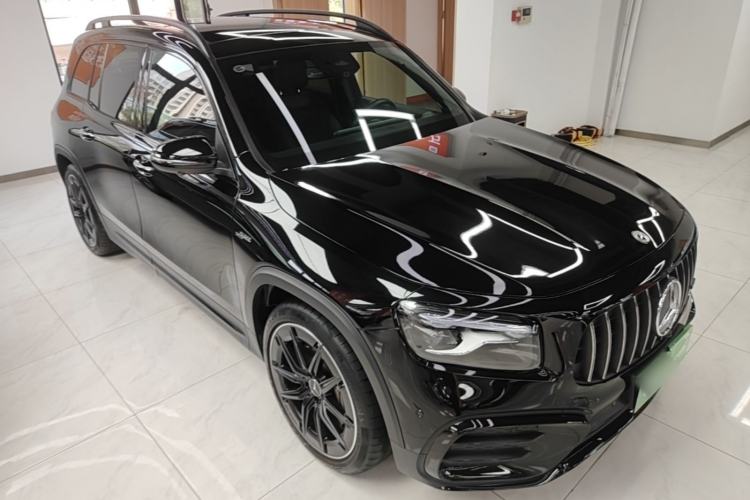 Used Mercedes-Benz GLB AMG 2024 AMG GLB 35 4MATIC Front Right 45 Deg