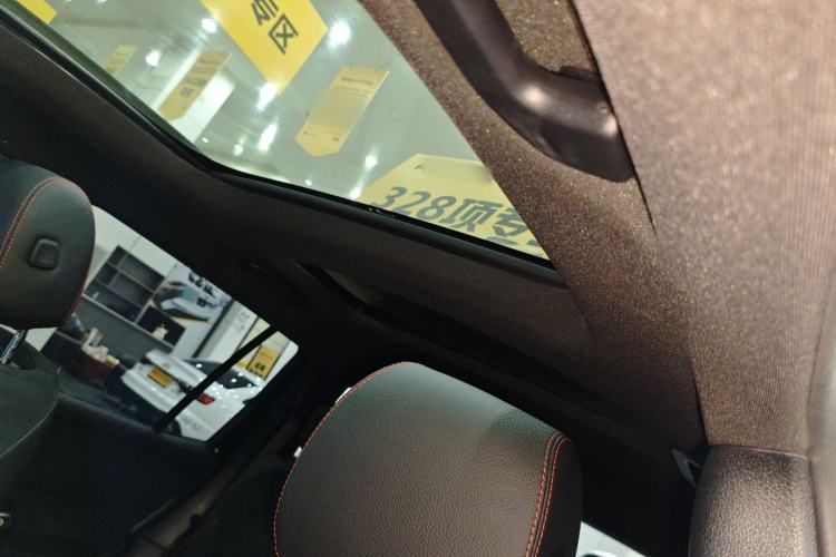 Used Mercedes-Benz GLB AMG 2024 AMG GLB 35 4MATIC Headliner