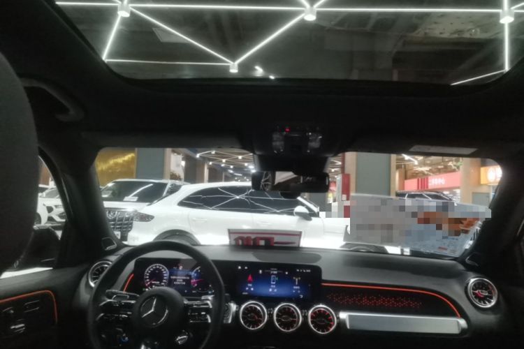 Used Mercedes-Benz GLB AMG 2024 AMG GLB 35 4MATIC Headliner