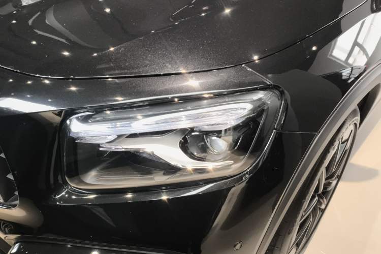 Used Mercedes-Benz GLB AMG 2024 AMG GLB 35 4MATIC Left Front Headlight