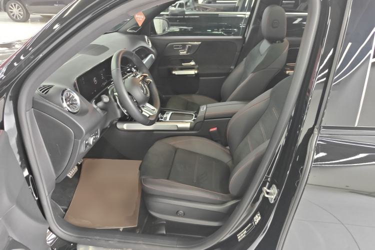 Used Mercedes-Benz GLB AMG 2024 AMG GLB 35 4MATIC Left Front Seat