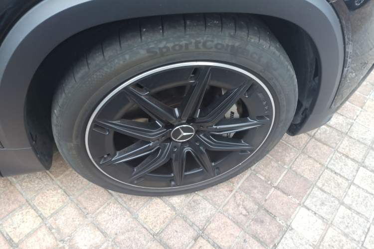 Used Mercedes-Benz GLB AMG 2024 AMG GLB 35 4MATIC Right Front Wheel Hub