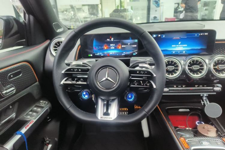 Used Mercedes-Benz GLB AMG 2024 AMG GLB 35 4MATIC Steering Wheel