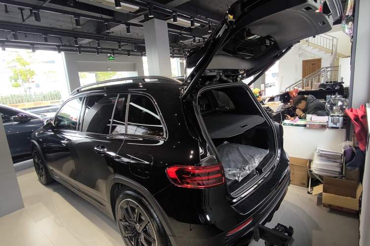 Used Mercedes-Benz GLB AMG 2024 AMG GLB 35 4MATIC Trunk