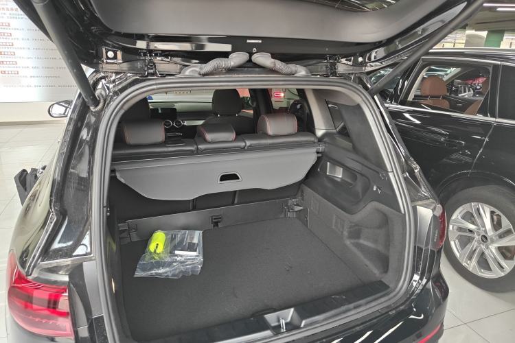 Used Mercedes-Benz GLB AMG 2024 AMG GLB 35 4MATIC Trunk