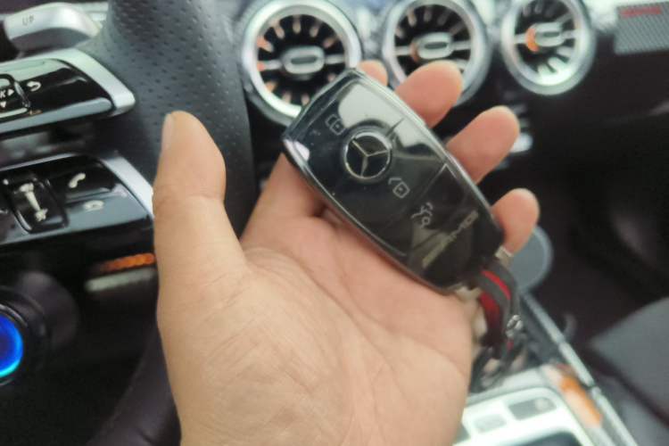 Used Mercedes-Benz GLB AMG 2024 AMG GLB 35 4MATIC Vehicle Key