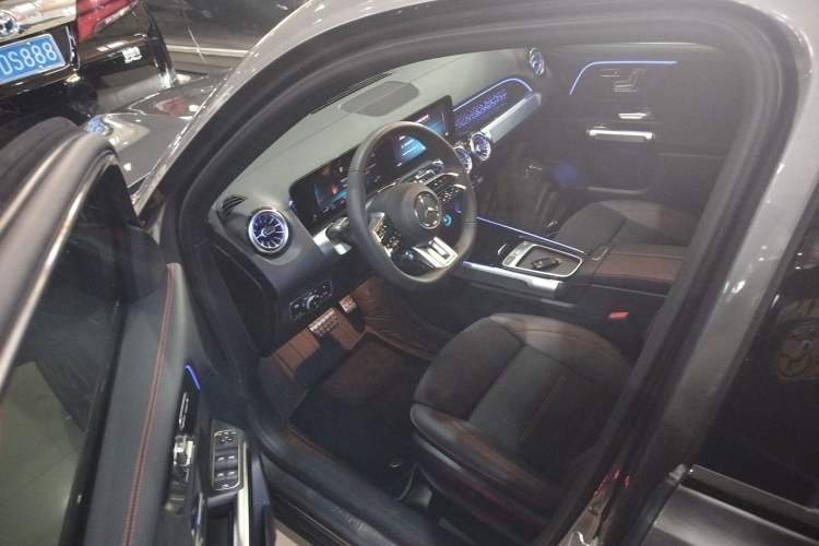 Used Mercedes-Benz GLB AMG 2024 AMG GLB 35 4MATIC Driver Seat