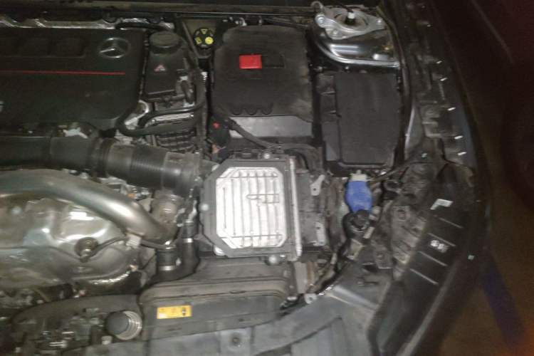 Used Mercedes-Benz GLB AMG 2024 AMG GLB 35 4MATIC Engine Bay Left