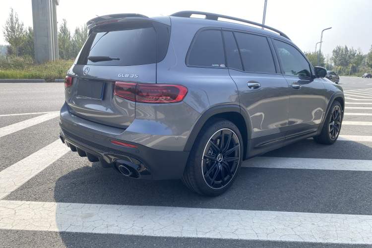 Used Mercedes-Benz GLB AMG 2024 AMG GLB 35 4MATIC Exterior 6