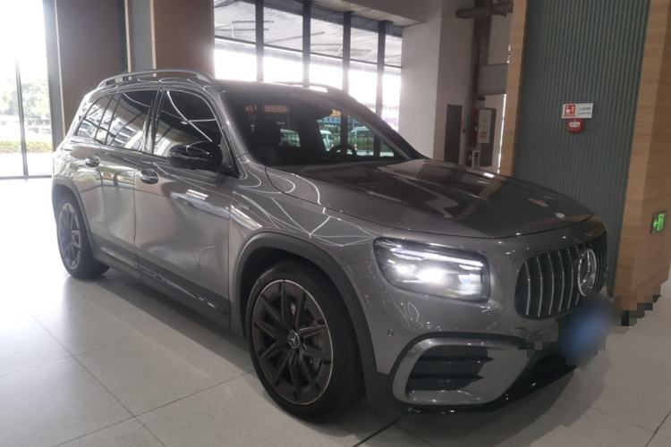 Used Mercedes-Benz GLB AMG 2024 AMG GLB 35 4MATIC Front Right 45 Deg
