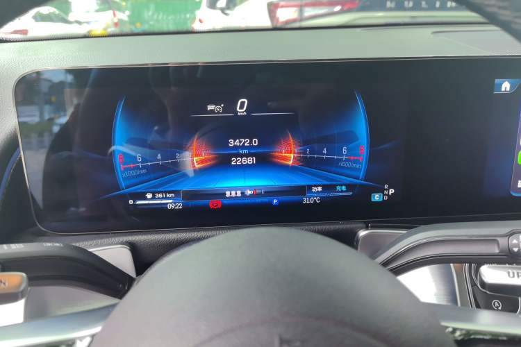 Used Mercedes-Benz GLB AMG 2024 AMG GLB 35 4MATIC Instrument Cluster