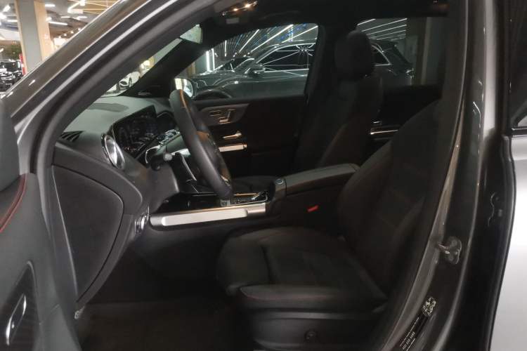 Used Mercedes-Benz GLB AMG 2024 AMG GLB 35 4MATIC Left Front Seat