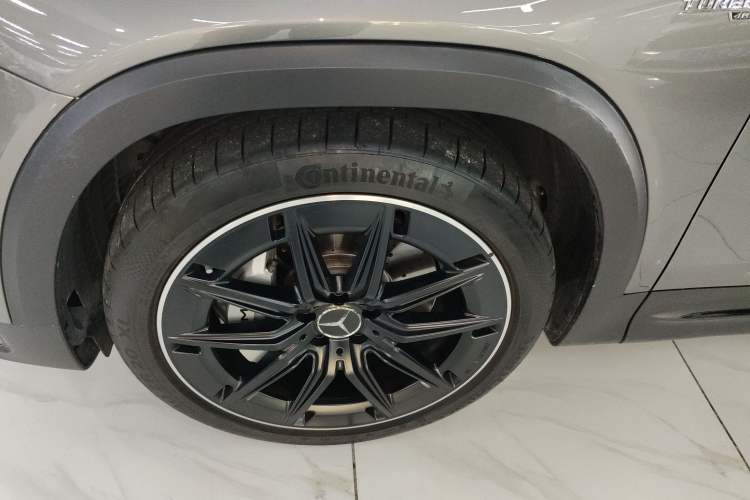 Used Mercedes-Benz GLB AMG 2024 AMG GLB 35 4MATIC Left Front Wheel Hub