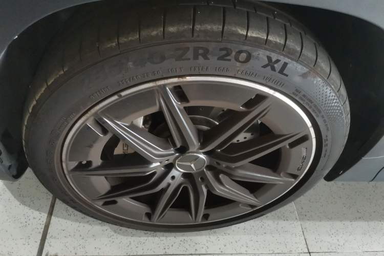 Used Mercedes-Benz GLB AMG 2024 AMG GLB 35 4MATIC Left Front Wheel Hub