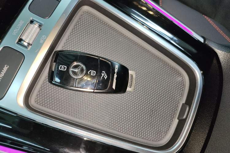 Used Mercedes-Benz GLB AMG 2024 AMG GLB 35 4MATIC Vehicle Key
