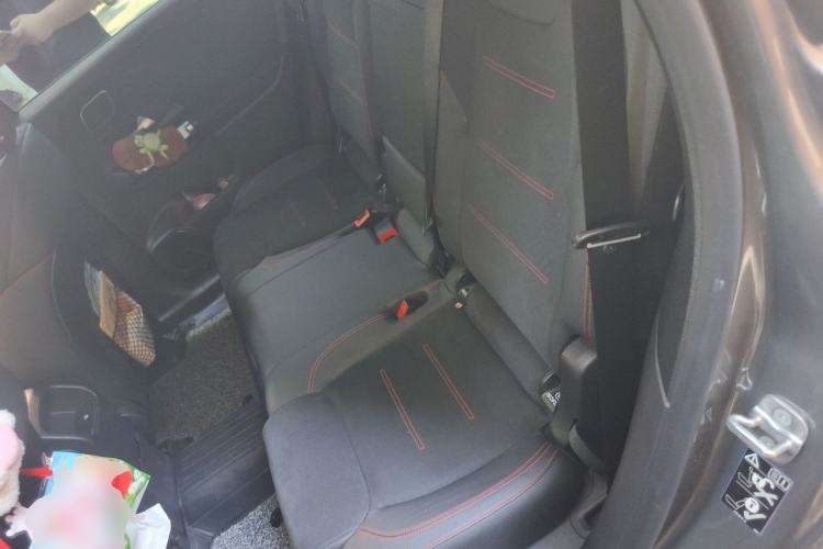 Used Mercedes-Benz GLB AMG 2024 AMG GLB 35 4MATIC Left Rear Seat