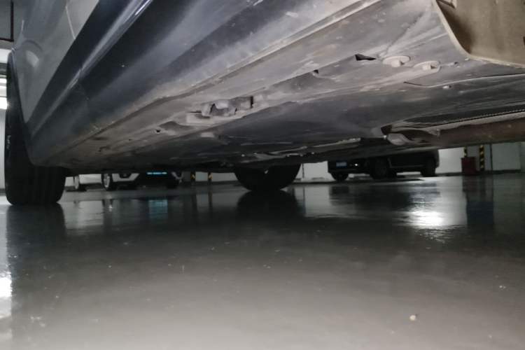 Used Mercedes-Benz GLB AMG 2024 AMG GLB 35 4MATIC Chassis Rear Left