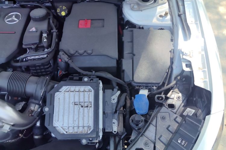 Used Mercedes-Benz GLB AMG 2024 AMG GLB 35 4MATIC Engine Bay Left