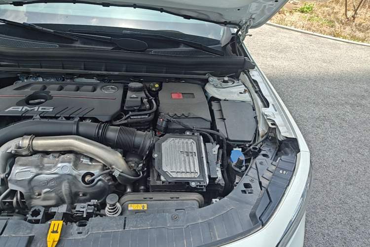 Used Mercedes-Benz GLB AMG 2024 AMG GLB 35 4MATIC Engine Bay Left