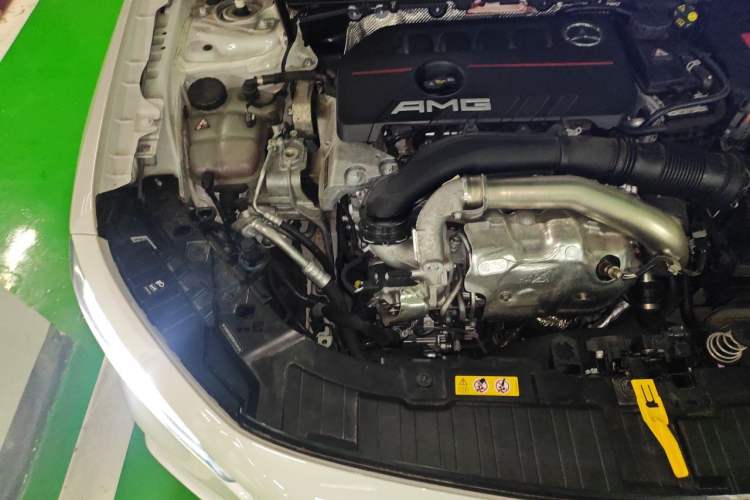 Used Mercedes-Benz GLB AMG 2024 AMG GLB 35 4MATIC Engine Bay Right