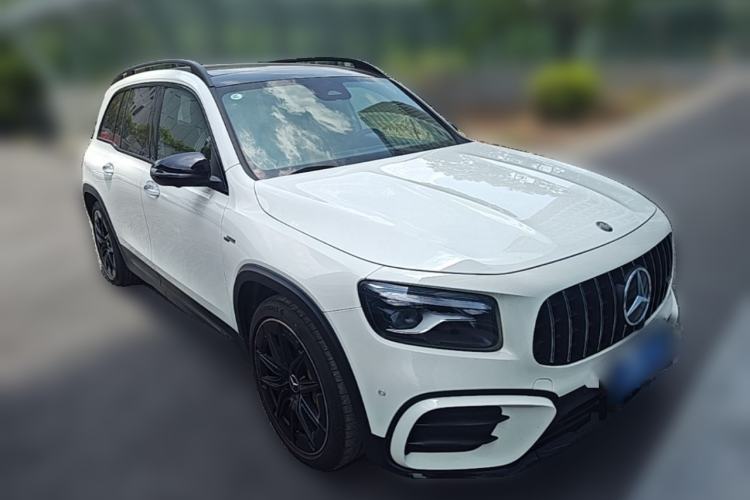 Used Mercedes-Benz GLB AMG 2024 AMG GLB 35 4MATIC Front Right 45 Deg