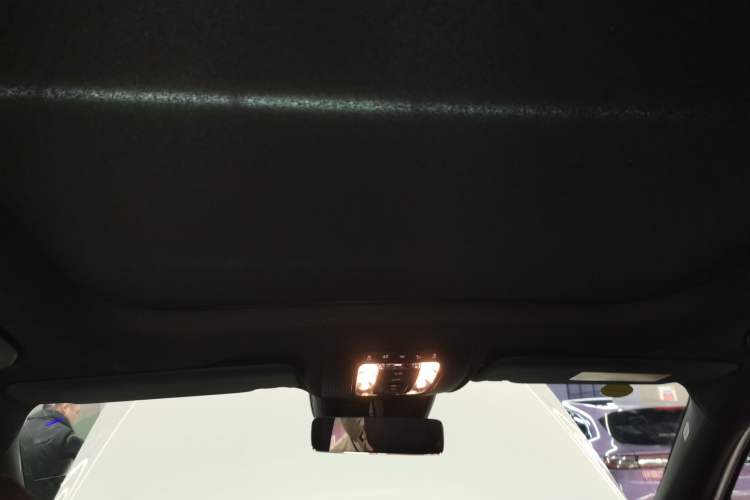 Used Mercedes-Benz GLB AMG 2024 AMG GLB 35 4MATIC Headliner