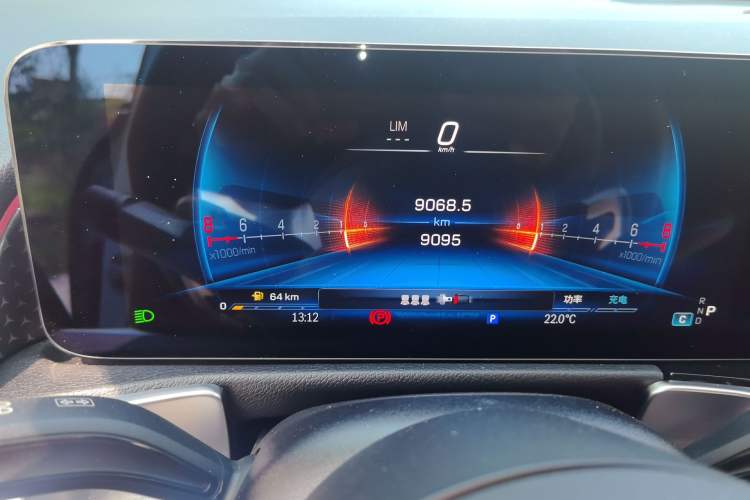 Used Mercedes-Benz GLB AMG 2024 AMG GLB 35 4MATIC Instrument Cluster