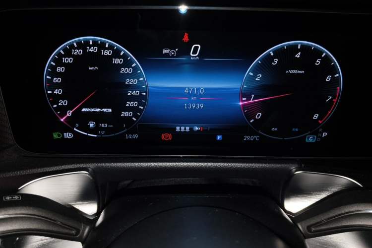Used Mercedes-Benz GLB AMG 2024 AMG GLB 35 4MATIC Instrument Cluster