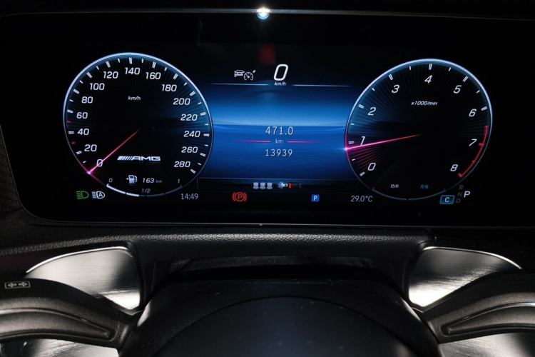 Used Mercedes-Benz GLB AMG 2024 AMG GLB 35 4MATIC Instrument Cluster