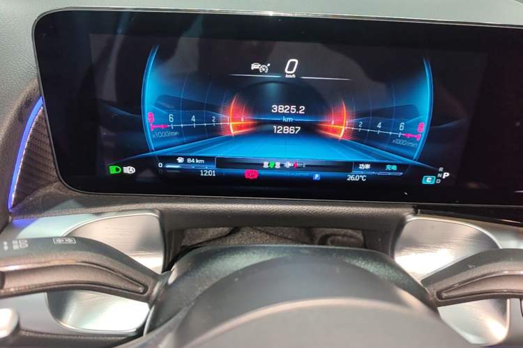 Used Mercedes-Benz GLB AMG 2024 AMG GLB 35 4MATIC Instrument Cluster