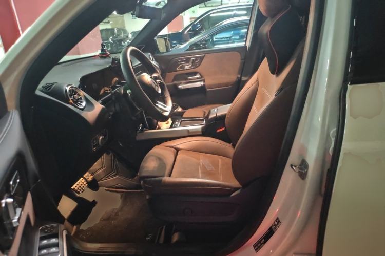 Used Mercedes-Benz GLB AMG 2024 AMG GLB 35 4MATIC Left Front Seat