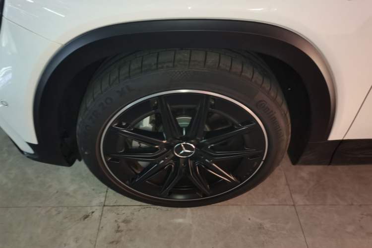 Used Mercedes-Benz GLB AMG 2024 AMG GLB 35 4MATIC Left Front Wheel Hub