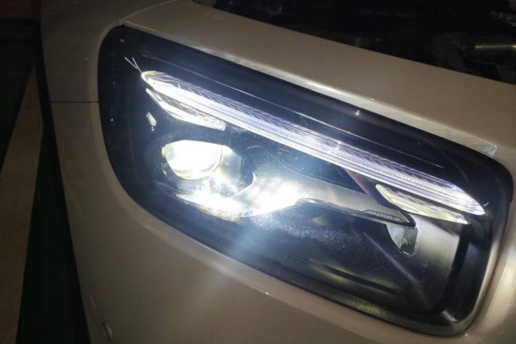 Used Mercedes-Benz GLB AMG 2024 AMG GLB 35 4MATIC Right Front Headlight