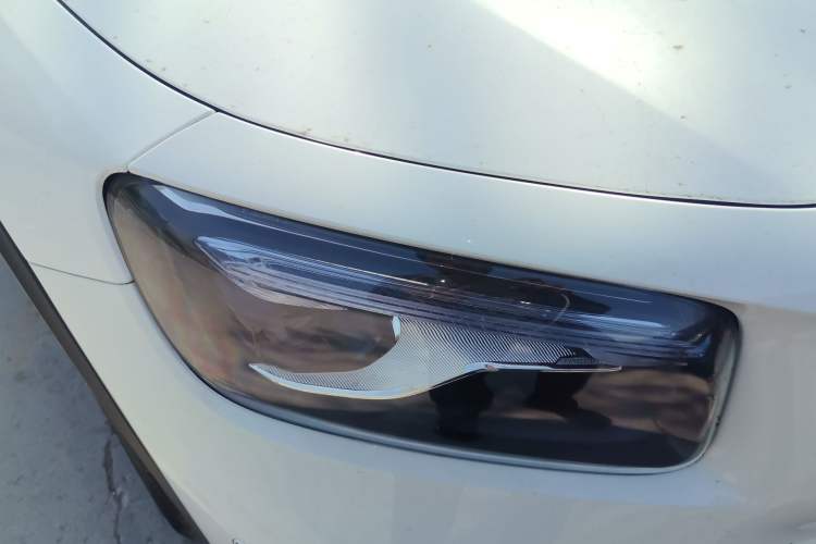 Used Mercedes-Benz GLB AMG 2024 AMG GLB 35 4MATIC Right Front Headlight