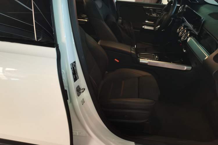 Used Mercedes-Benz GLB AMG 2024 AMG GLB 35 4MATIC Right Front Seat