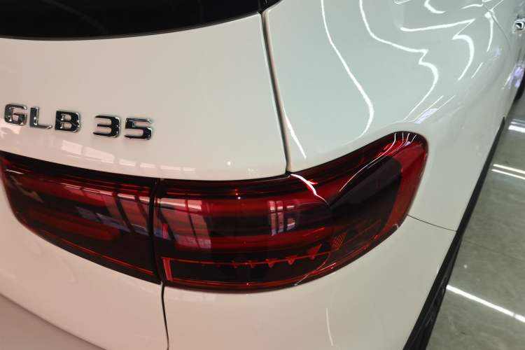 Used Mercedes-Benz GLB AMG 2024 AMG GLB 35 4MATIC Right Rear Taillight
