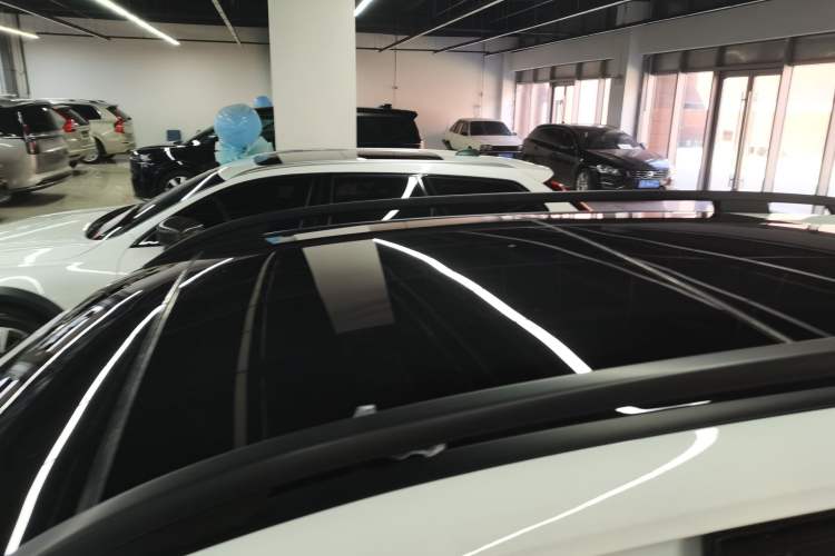 Used Mercedes-Benz GLB AMG 2024 AMG GLB 35 4MATIC Roof