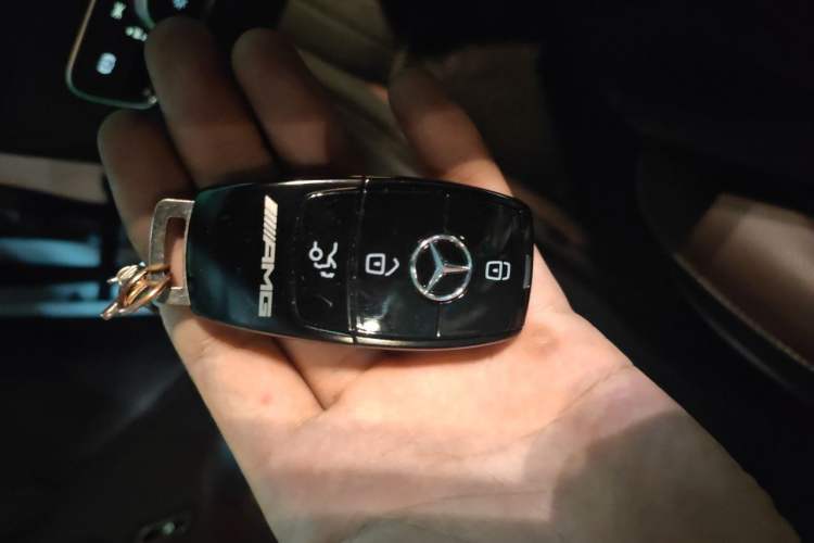 Used Mercedes-Benz GLB AMG 2024 AMG GLB 35 4MATIC Vehicle Key