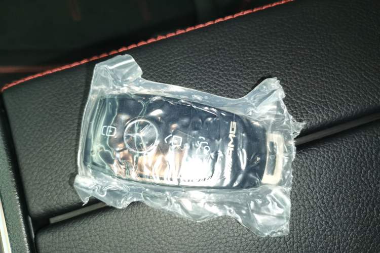 Used Mercedes-Benz GLB AMG 2024 AMG GLB 35 4MATIC Vehicle Key