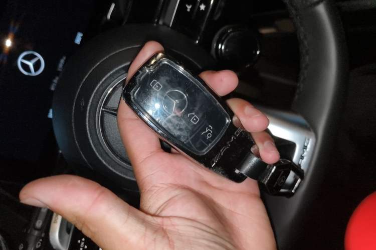 Used Mercedes-Benz GLB AMG 2024 AMG GLB 35 4MATIC Vehicle Key