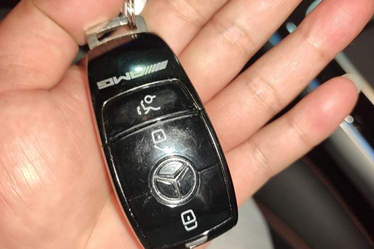 Used Mercedes-Benz GLB AMG 2024 AMG GLB 35 4MATIC Vehicle Key