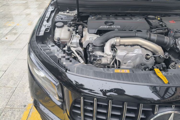 Used Mercedes-Benz GLB AMG 2026 Model Range: AMG GLB 35 4MATIC Engine Bay Right