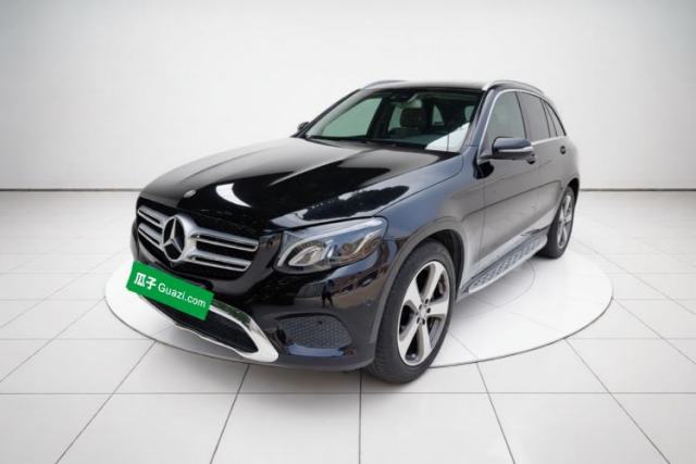 Mercedes-Benz GLC 2016 GLC 260 4MATIC Luxury Model usado