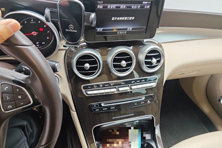 Used Mercedes-Benz GLC 2016 GLC 260 4MATIC Dynamic Edition Audio And AC Panel