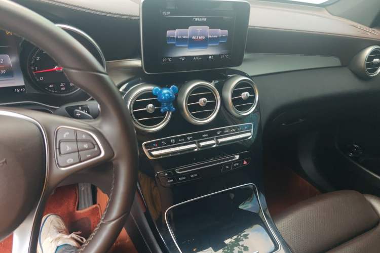 Used Mercedes-Benz GLC 2016 GLC 200 4MATIC Audio And AC Panel