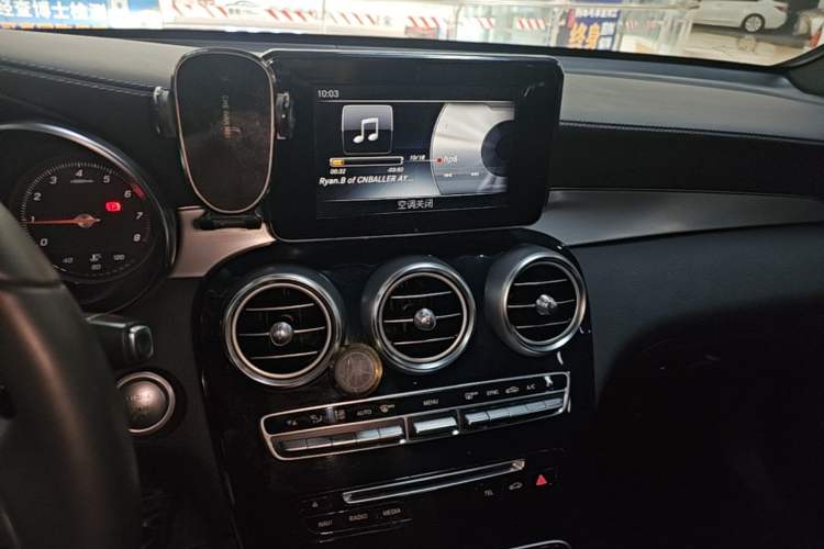 Used Mercedes-Benz GLC 2016 GLC 200 4MATIC Audio And AC Panel