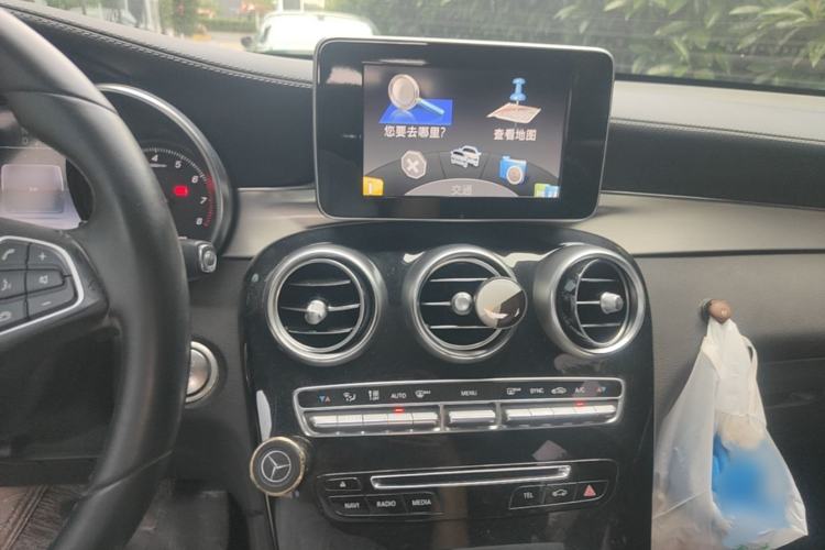 Used Mercedes-Benz GLC 2016 GLC 200 4MATIC Audio And AC Panel