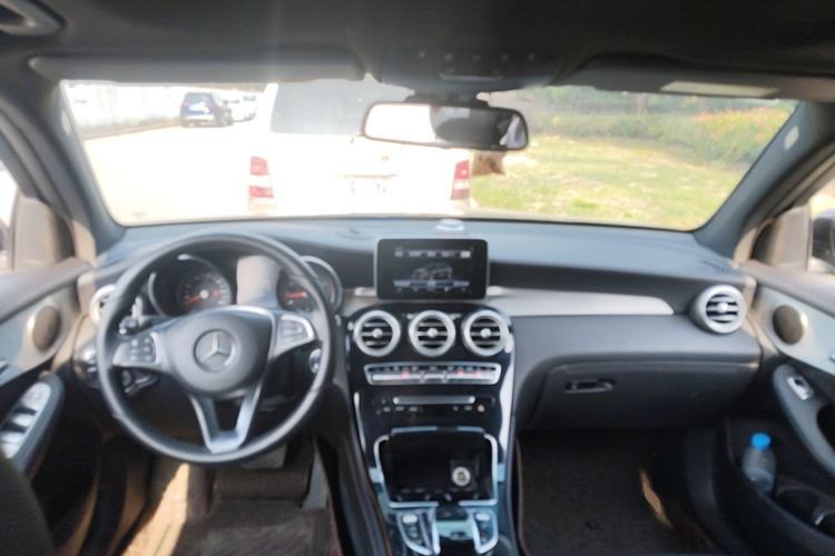 Used Mercedes-Benz GLC 2016 GLC 200 4MATIC Center Console